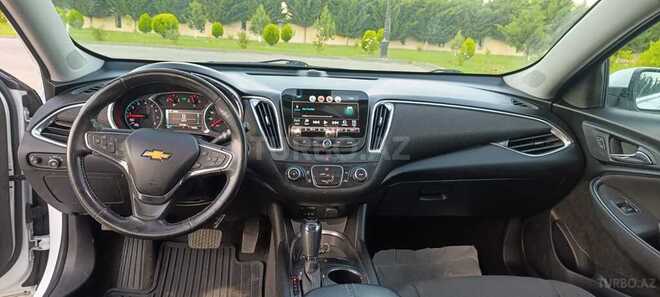 Chevrolet Malibu-6