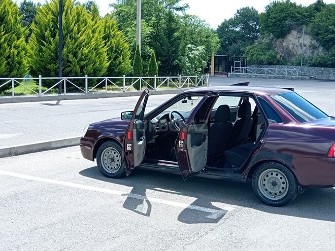LADA (VAZ) Priora-6