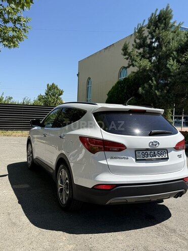 Hyundai Santa Fe-2