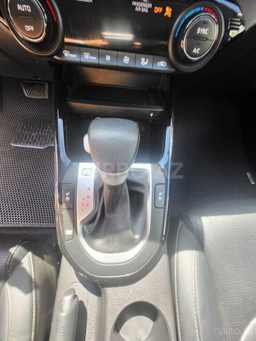 Kia Forte-16
