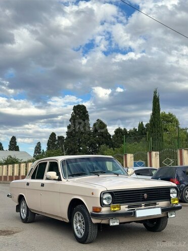 GAZ 24 "Volga"-2
