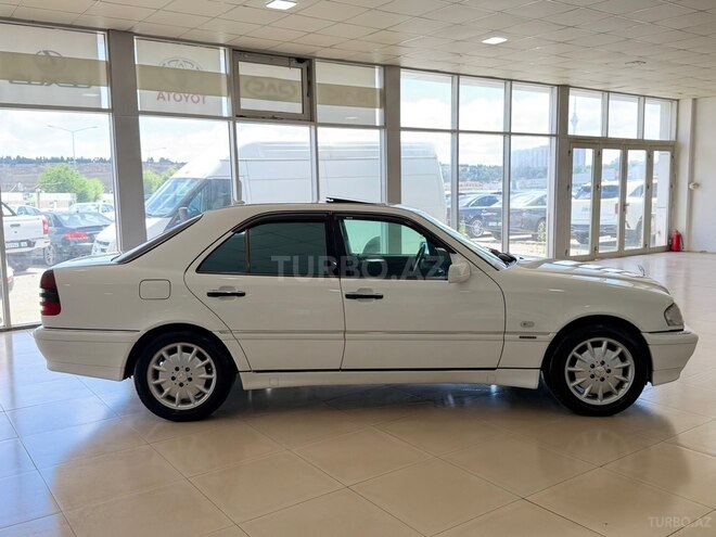 Mercedes C 280-3