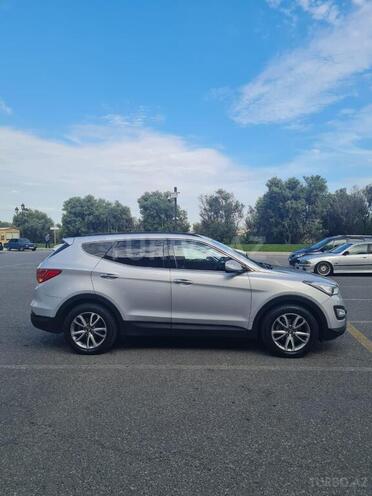 Hyundai Santa Fe-3