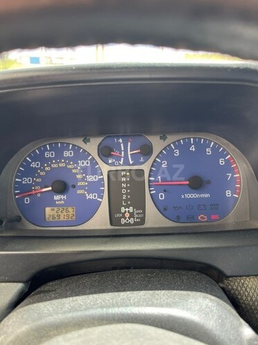 Mitsubishi Pajero io-12