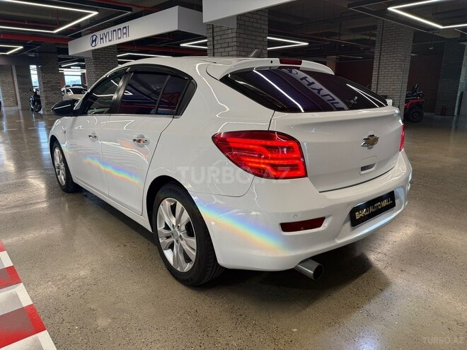 Chevrolet Cruze-6