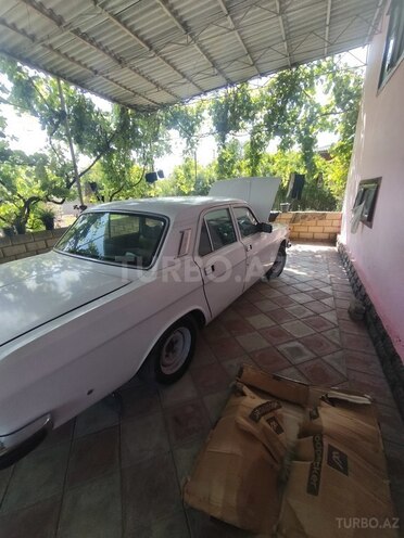 GAZ 24 "Volga"-5