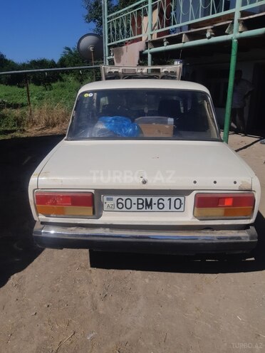 LADA (VAZ) 2107-2