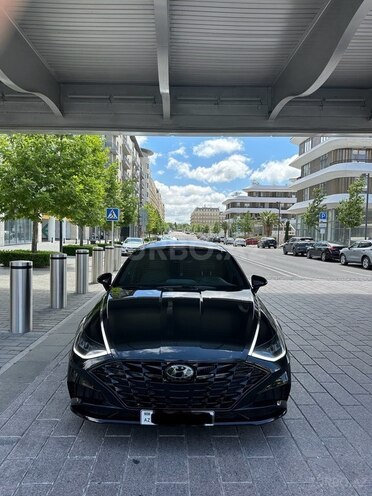 Hyundai Sonata-2