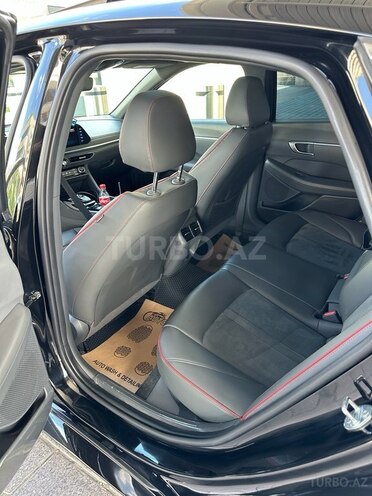 Hyundai Sonata-5