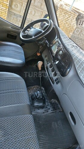 Ford Transit-15