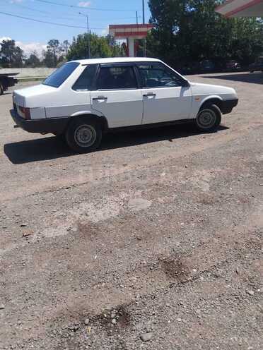 LADA (VAZ) 21099-4