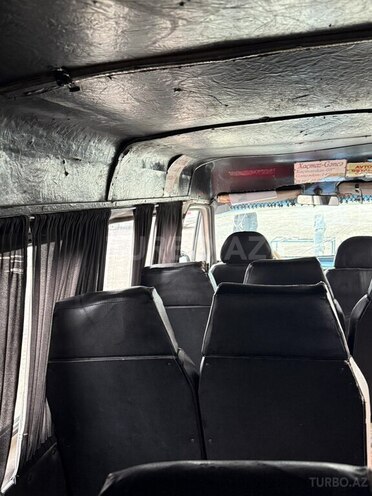 Ford Transit-5