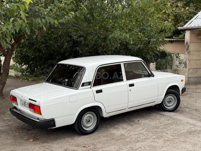LADA (VAZ) 2107-3