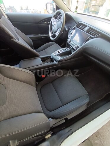 Honda Insight-9