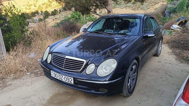 Mercedes E 320-2