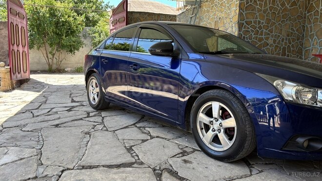 Chevrolet Cruze-3