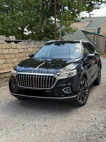Hongqi HS5-2