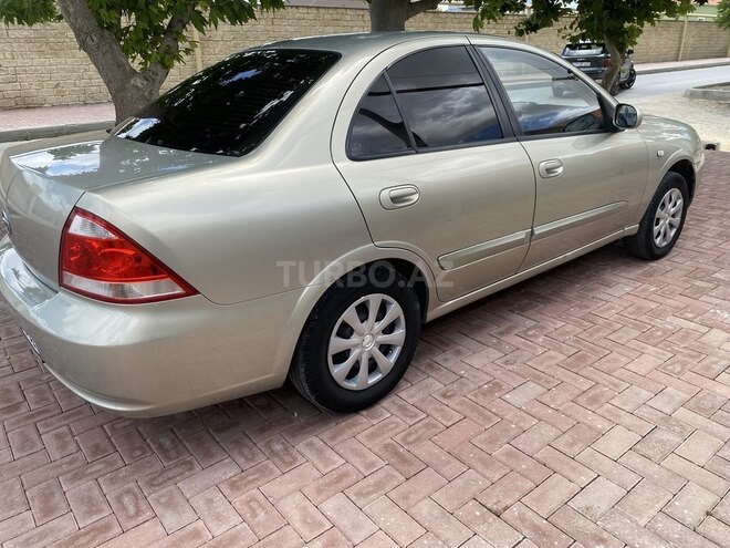Nissan Sunny-4