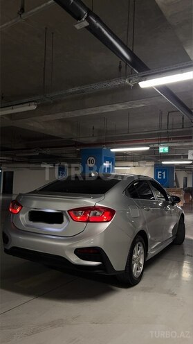 Chevrolet Cruze-4