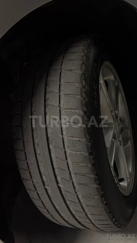 Chevrolet Cruze-9