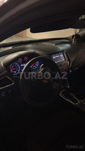 Chevrolet Cruze-14