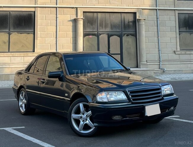 Mercedes C 240-4