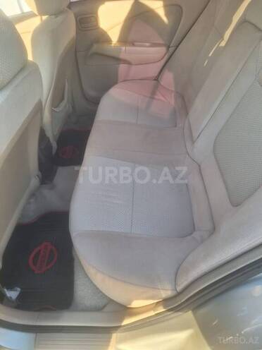 Nissan Sunny-8