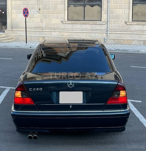 Mercedes C 240-8