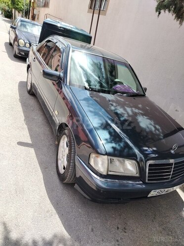 Mercedes C 240-6