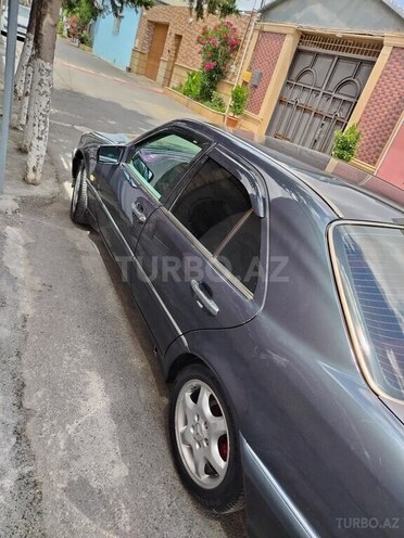 Mercedes C 240-4