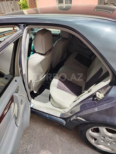 Mercedes C 240-3