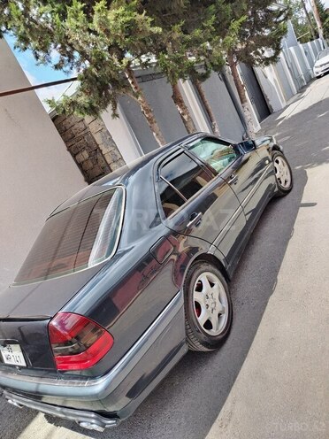 Mercedes C 240-5