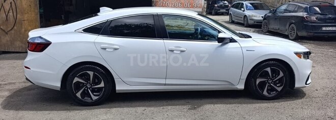 Honda Insight-4