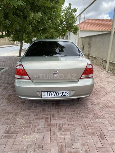 Nissan Sunny-14