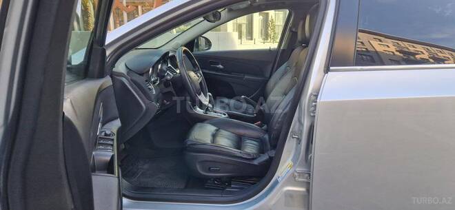 Chevrolet Cruze-6