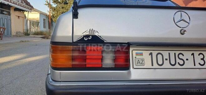 Mercedes 190-7