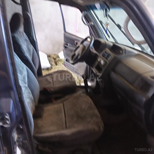 Mitsubishi Pajero-3