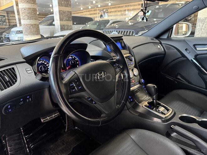 Hyundai Genesis Coupe-10