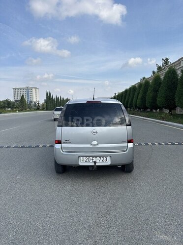 Opel Meriva-2