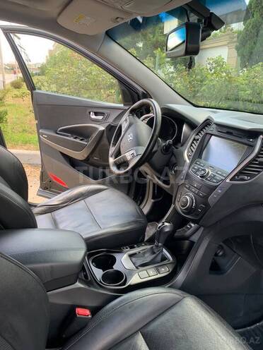 Hyundai Santa Fe-7