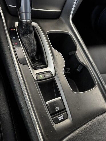 Honda Accord-17