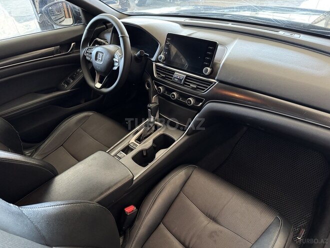 Honda Accord-16
