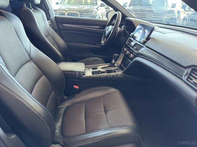Honda Accord-15
