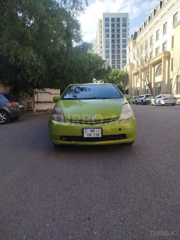 Toyota Prius-1