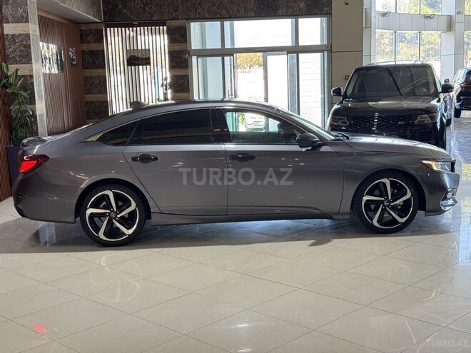 Honda Accord-6