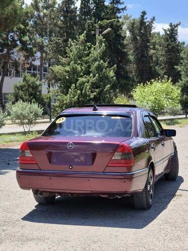 Mercedes C 180-8