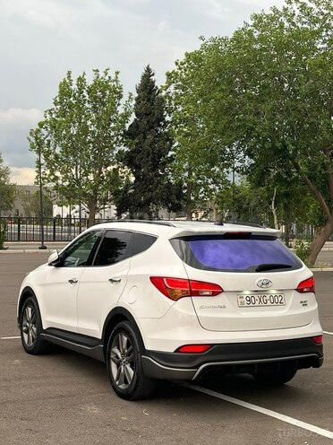 Hyundai Santa Fe-4