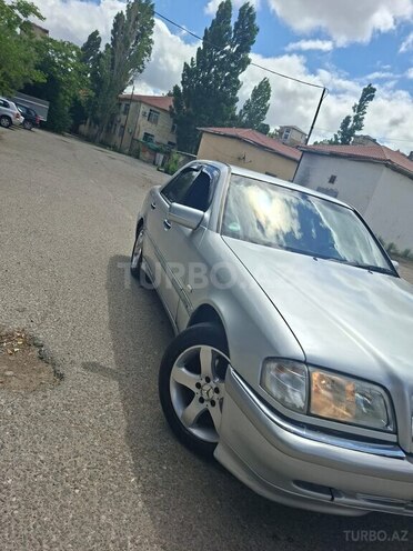 Mercedes C 220-3