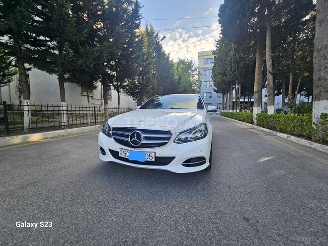 Mercedes E 250 4MATIC-4
