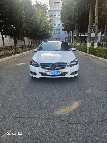 Mercedes E 250 4MATIC-2